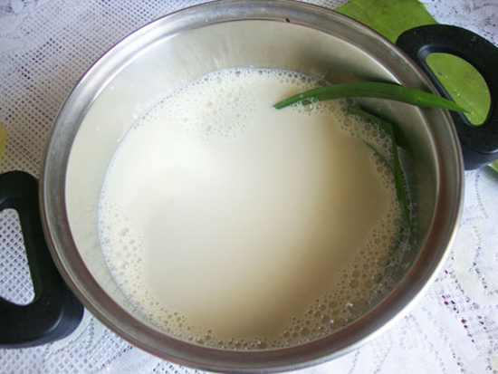 Sữa đậu nành đun sôi